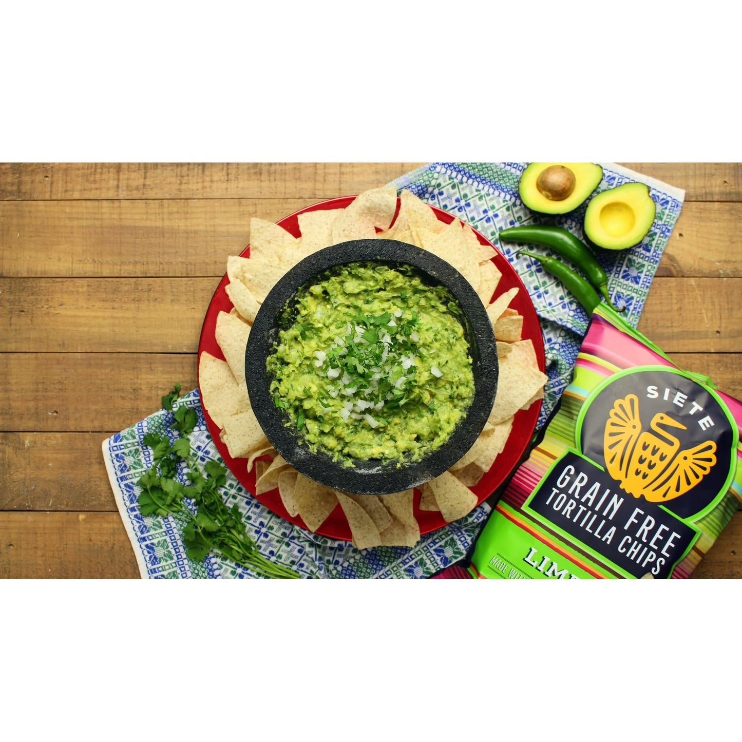 Siete Family Foods Tortilla Chip, Hint of Lime, 5 oz Bag