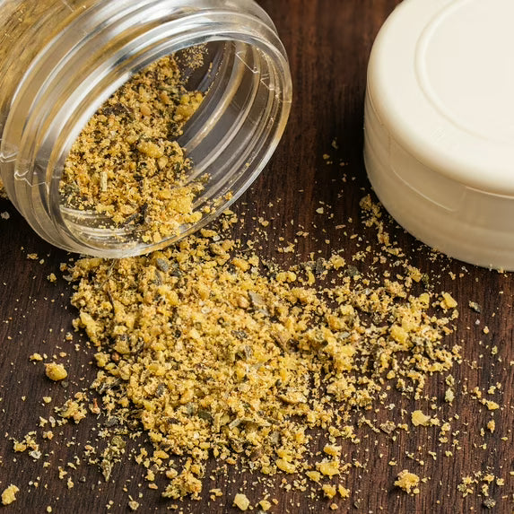 Dan-O's Cheesoning Seasoning - All-Purpose - Parmesan, Italian, Pasta Seasoning - Small bottle (2.6 oz)