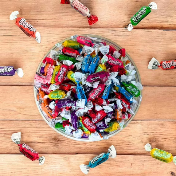 Tootsie Frooties Candy Mix, 10 Fruity Flavors, Soft & Chewy Taffy, 1.5 lb Bag – Gluten-Free & Peanut-Free Party Candy