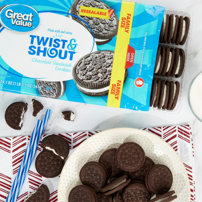 Great Value Twist & Shout Chocolate Sandwich Cookies, 19.1 oz