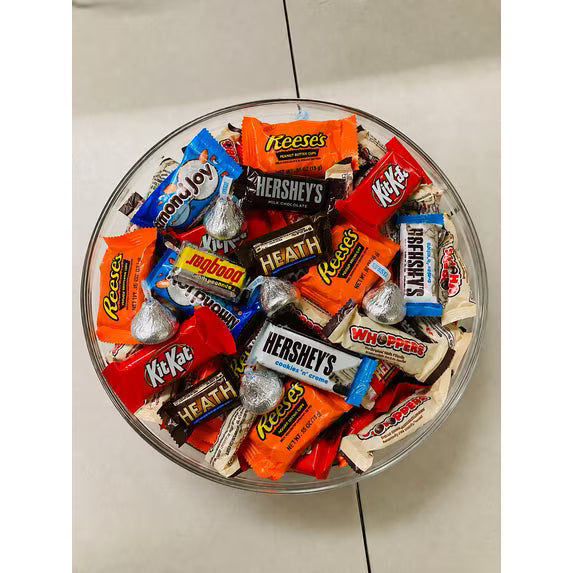 Assorted Chocolate Candy Variety Pack - 5 Lb - Bulk Candy Chocolate Mix - Chocolate Candy Bulk - Assorted Hershey Chocolate - Bulk Individually Wrapped Chocolate
