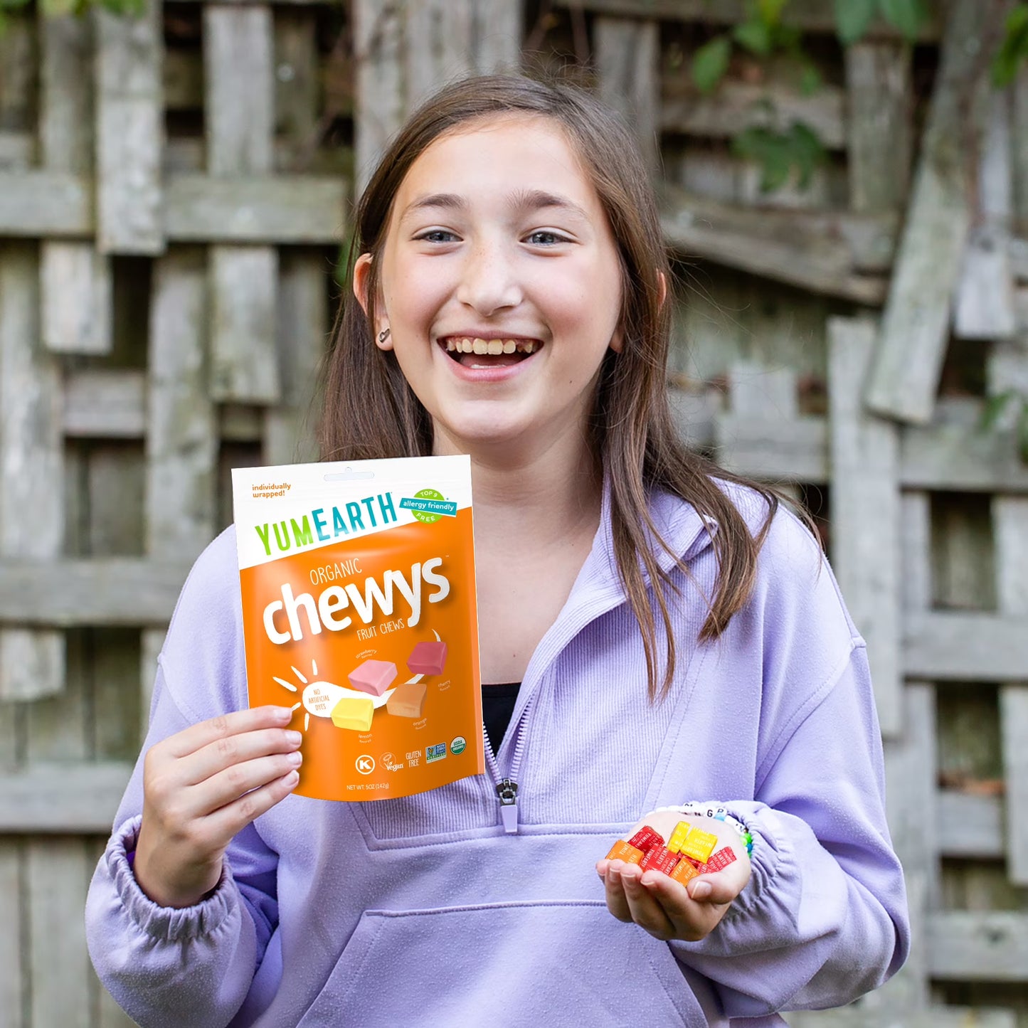 YumEarth Organic Chewys Assorted Fruit Flavors, Gluten Free Chewy Candy, 5oz Bag
