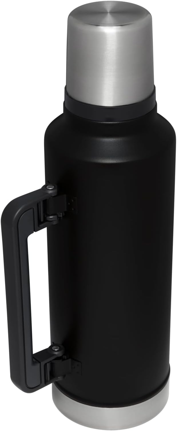 Stanley Classic Legendary Vacuum Bottle