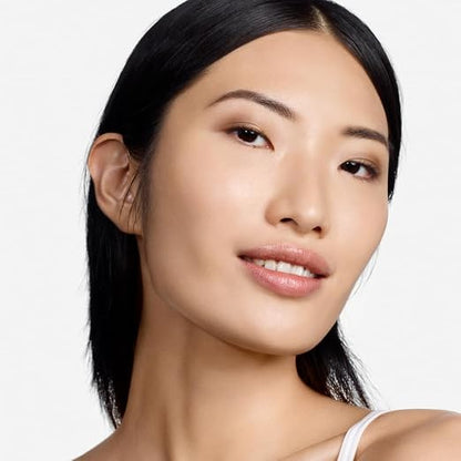 Clinique Beyond Perfecting Lightweight Liquid Foundation + Concealer For Dry Combination to Oily Skin Types | Full Coverage + Natural Matte Finish