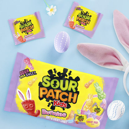 SOUR PATCH KIDS Bunnies Soft & Chewy Easter Candy, 18 Snack Packs