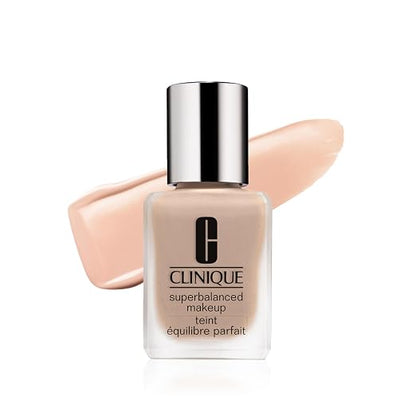 Clinique Superbalanced Oil Free Liquid Foundation Makeup For Dry to Oily Skin Types | Hydrating + Moisturizing | Moderate Coverage + Natural Finish