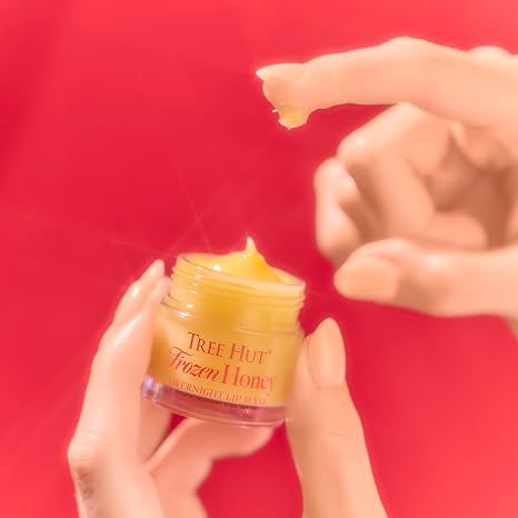 Tree Hut Frozen Honey Overnight Lip Mask, Hydrating & Moisturizing Lip Treatment with Shea Butter, Vitamin E, Nourishing Lip Care for Soft, Smooth Lips, Overnight Lip Repair Balm, 0.6 oz