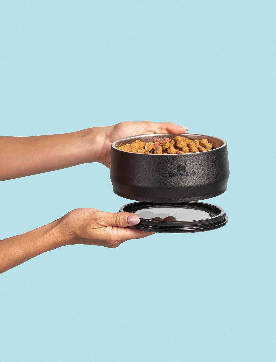 STANLEY Pet Bowl | 3-Cup (24 oz) Insulated Stainless Steel Dog & Cat Bowl | Splash-Resistant Lid | Dishwasher Safe | BPA-Free | Black 2.0