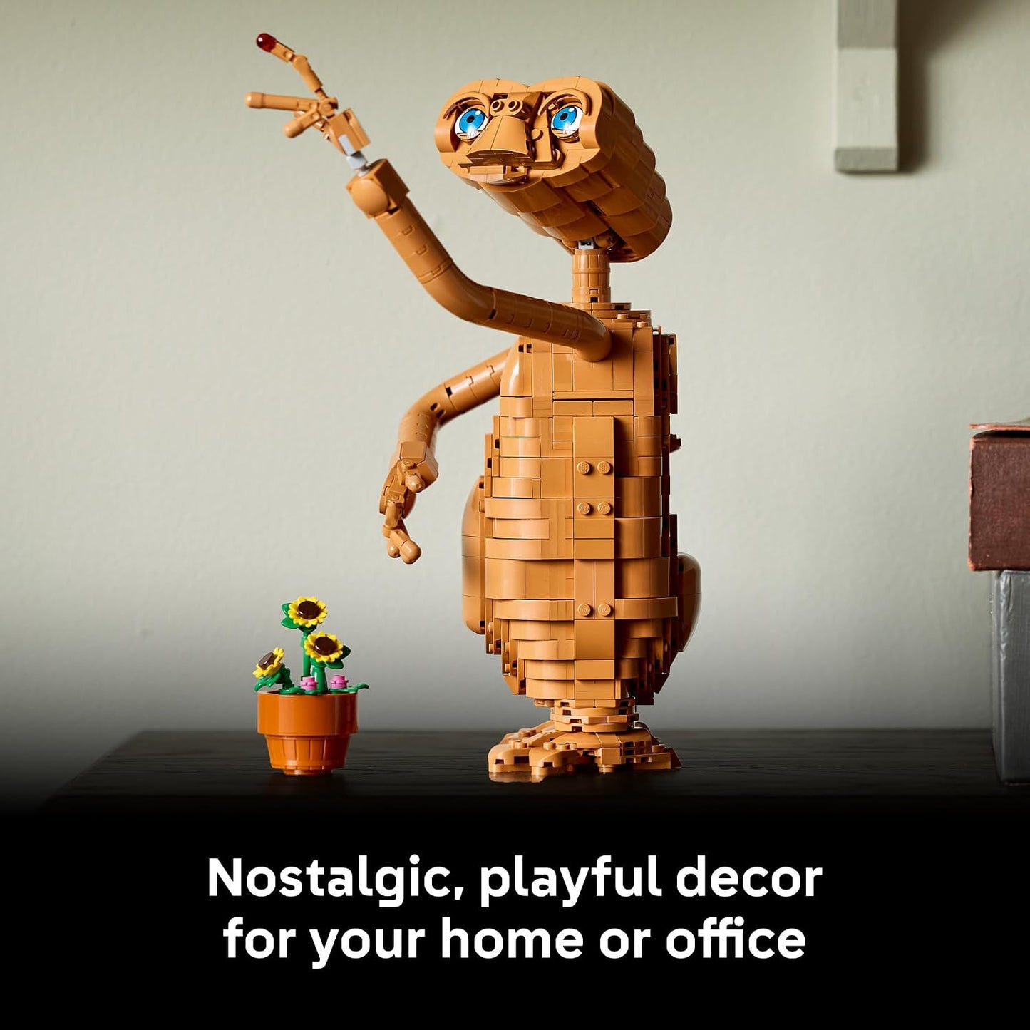LEGO Ideas E.T. the Extra-Terrestrial 21370 | Collectible Building Set for Adults, Ages 18+, Relaxation Activity, Posable Figure W/ Light Brick, 1226 pieces, Gift for Fans