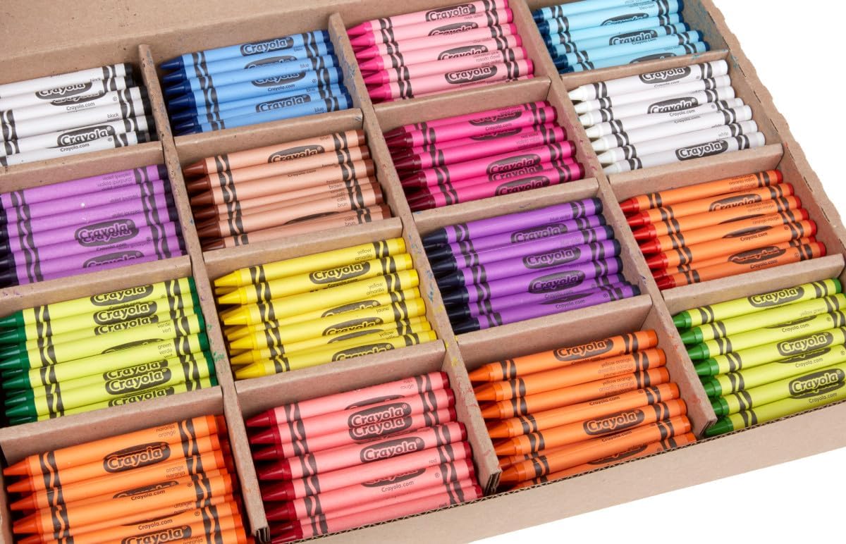 Crayola Crayon Classpack, Teacher Classroom Must Haves, Bulk Back to School Supplies, Elementary & Kindergarten Wishlist, 16 Colors (50 Each), 800 Ct