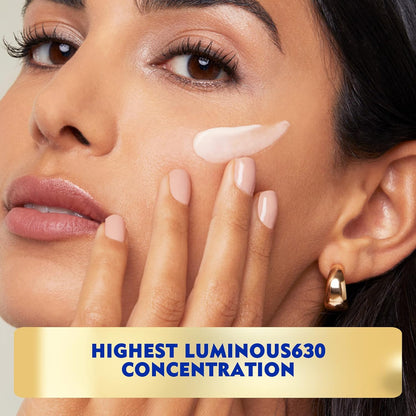 NIVEA Cellular Luminous 630 Face Care Set – Daily Facial Cream 40 ml (1.35 fl oz) and Facial Serum 30 ml (1.01 fl oz) – Lightweight Cosmetic Skincare Duo for Everyday Beauty Routine, Gift Box Set