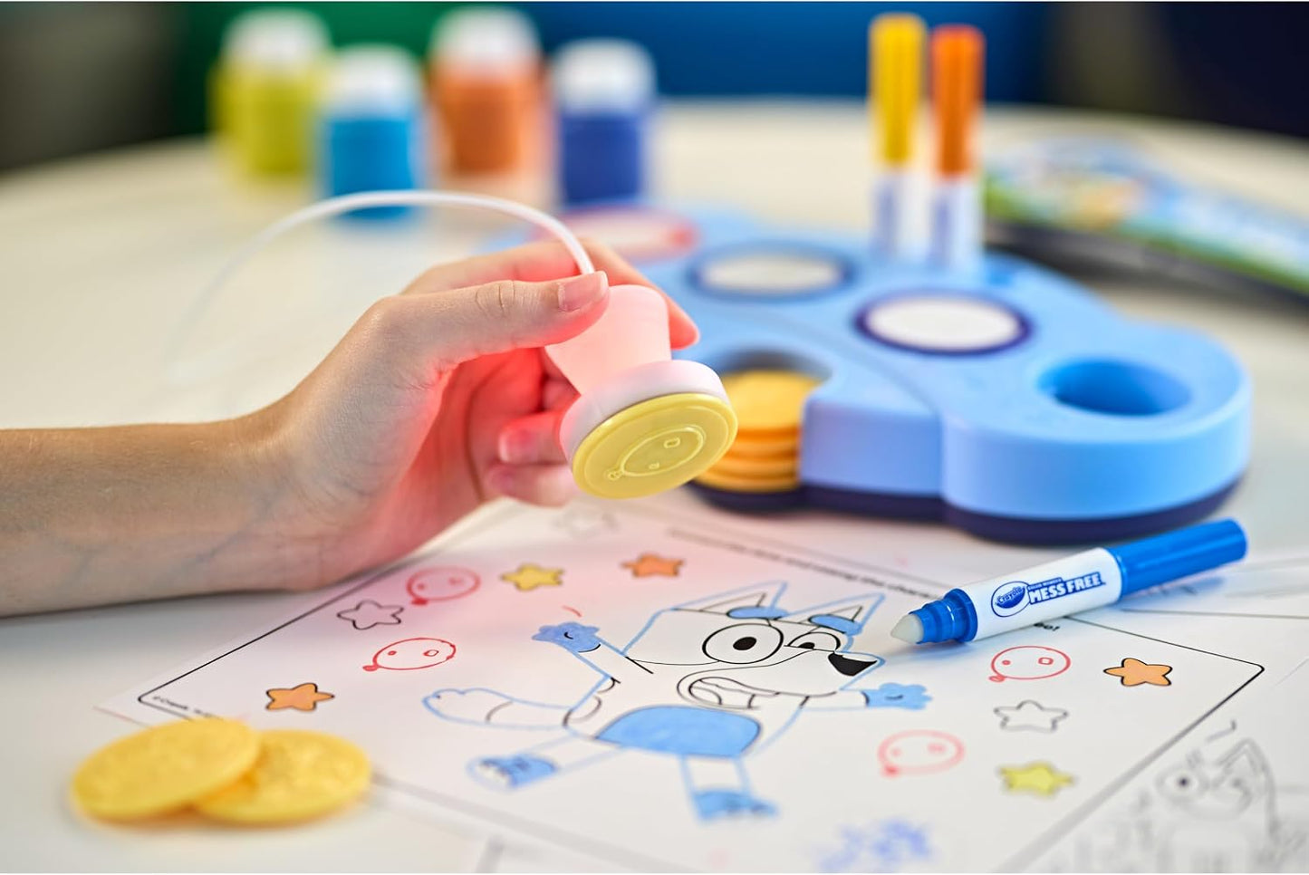 Crayola Magic Light Up Bluey Stamper Art Set, Toddler Mess Free Coloring & Stamping Kit, Bluey Toys, Gifts for Ages 3, 4, 5