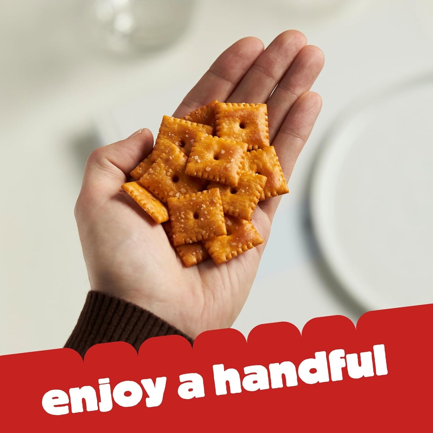 Cheez-It Cheese Crackers, Baked Snack Crackers, Made with Whole Grain, Original (175 Pouches)