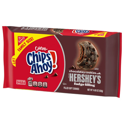 CHIPS AHOY! Chewy Chocolatey Hershey's Fudge Filled Soft Chocolate Chip Cookies, Family Size, 14.85 oz