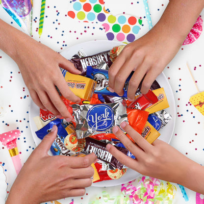 Hershey Bulk Chocolate Candy, 5 lb, Individually Wrapped Assorted Chocolates and Candies with Milk and Nuts