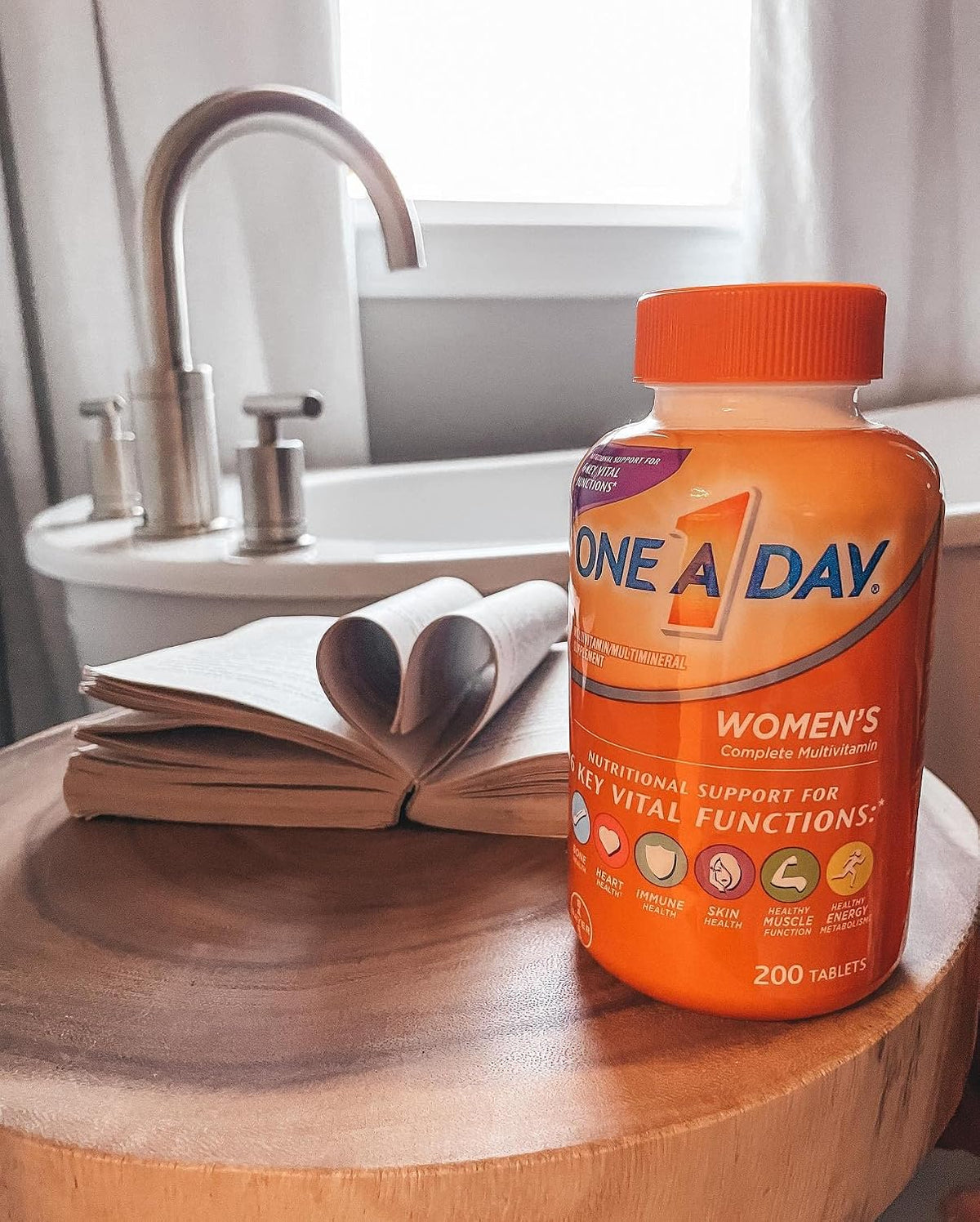 One A Day Women?s Multivitamin, Supplement with Vitamin A, C, D and E Plus Zinc for Immune Health Support, B12, Biotin, Calcium & More, Tablet, 100 Count