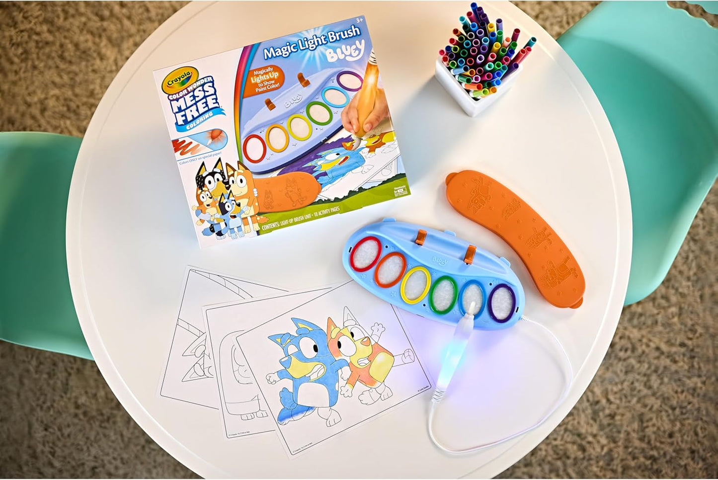 Crayola Bluey Color Wonder Magic Light Brush, Mess Free Painting Station for Kids, Gifts, Toddler Bluey Toys & Activities, Ages 3+