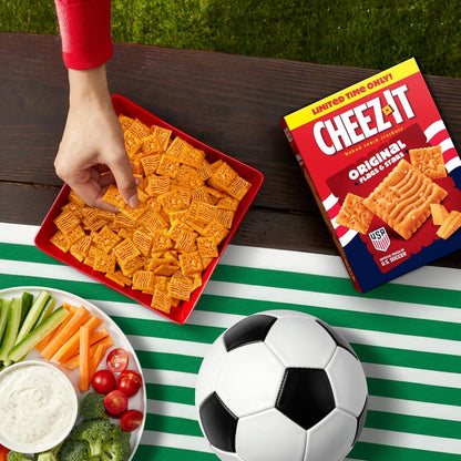 Cheez-It Baked Snack Crackers, July 4 Snacks, U.S. Soccer Sponsor, Flags and Stars, 12.4oz Box (1 Box)