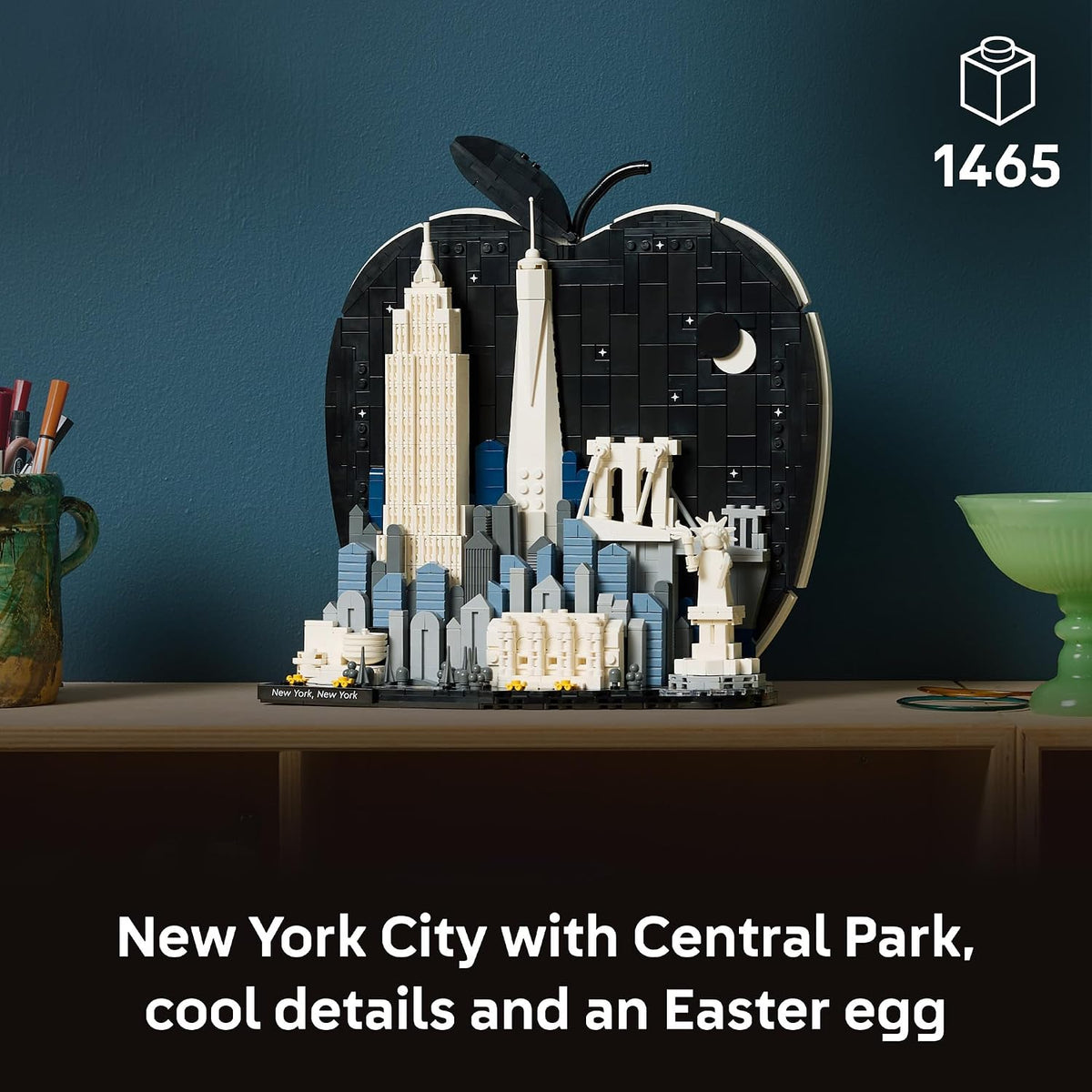 LEGO Architecture New York City – The Big Apple Building Set for Adults, Ages 18+ - Decor for Bedroom, Office or Desk - Gift for Men & Women - 21066