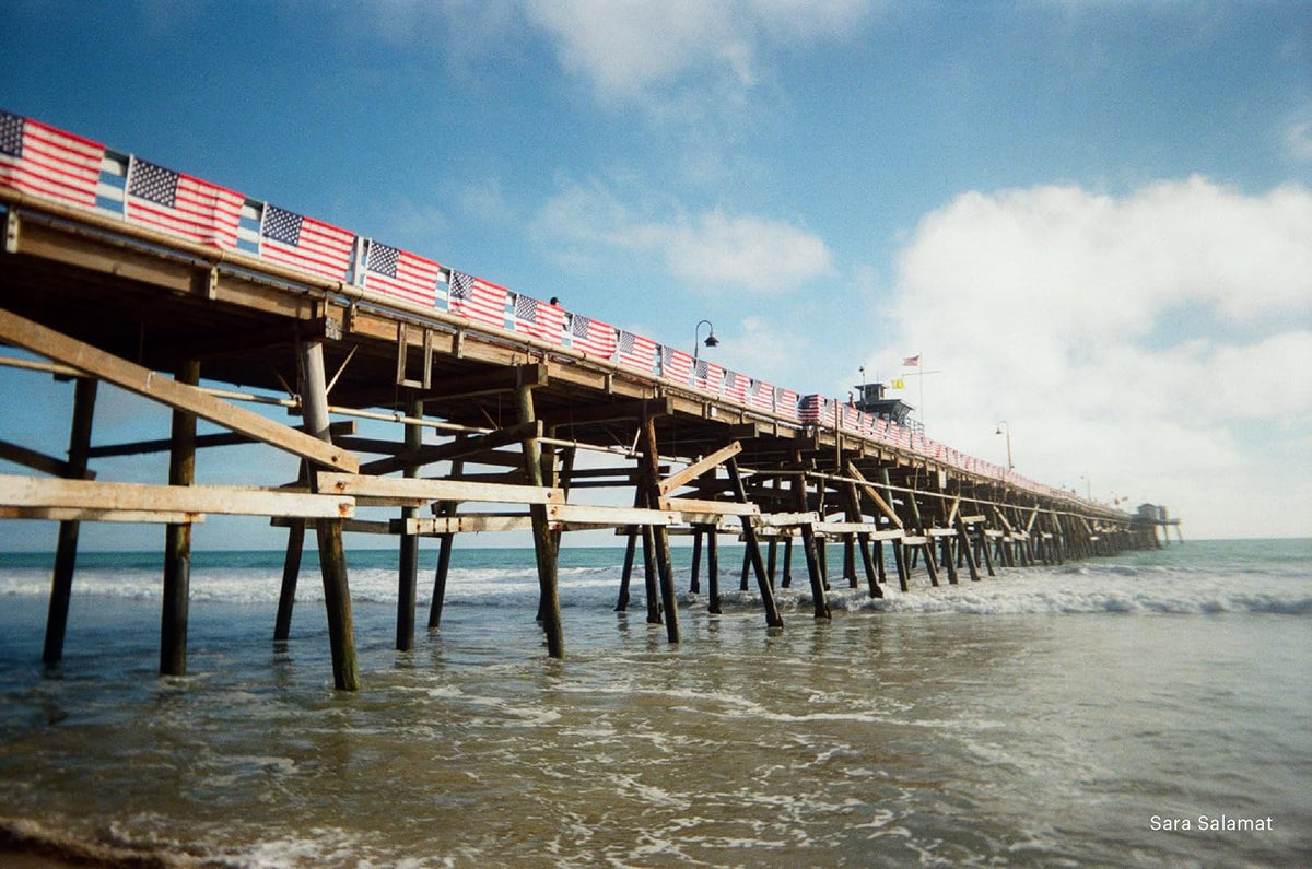 KODAK EC35 35mm Film Camera 35mm, Reusable, Focus-Free, Built-in Flash, Slide Cover, Beginner Friendly (Film & AA Battery are not Included) (Single, Butter Yellow)
