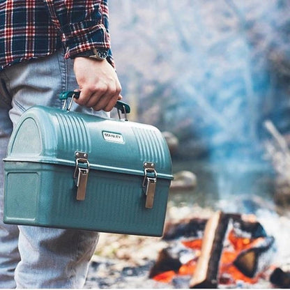 STANLEY Classic Lunch Box 10 qt | Vintage Metal Lunchbox | Durable Meal Container with Handle and Latch | Stores Food, Drinks, Thermos, Water Bottle | Hammertone Green