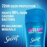 Secret Outlast Antiperspirant Deodorant for Women, Clear Gel, Completely Clean, 2.6 oz Each, Twin Pack