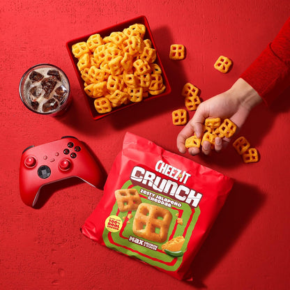 Cheez-It Crunch Cheesy Baked Snacks, Lunch Snacks, Zesty Jalapeno Cheddar (6 Bags)