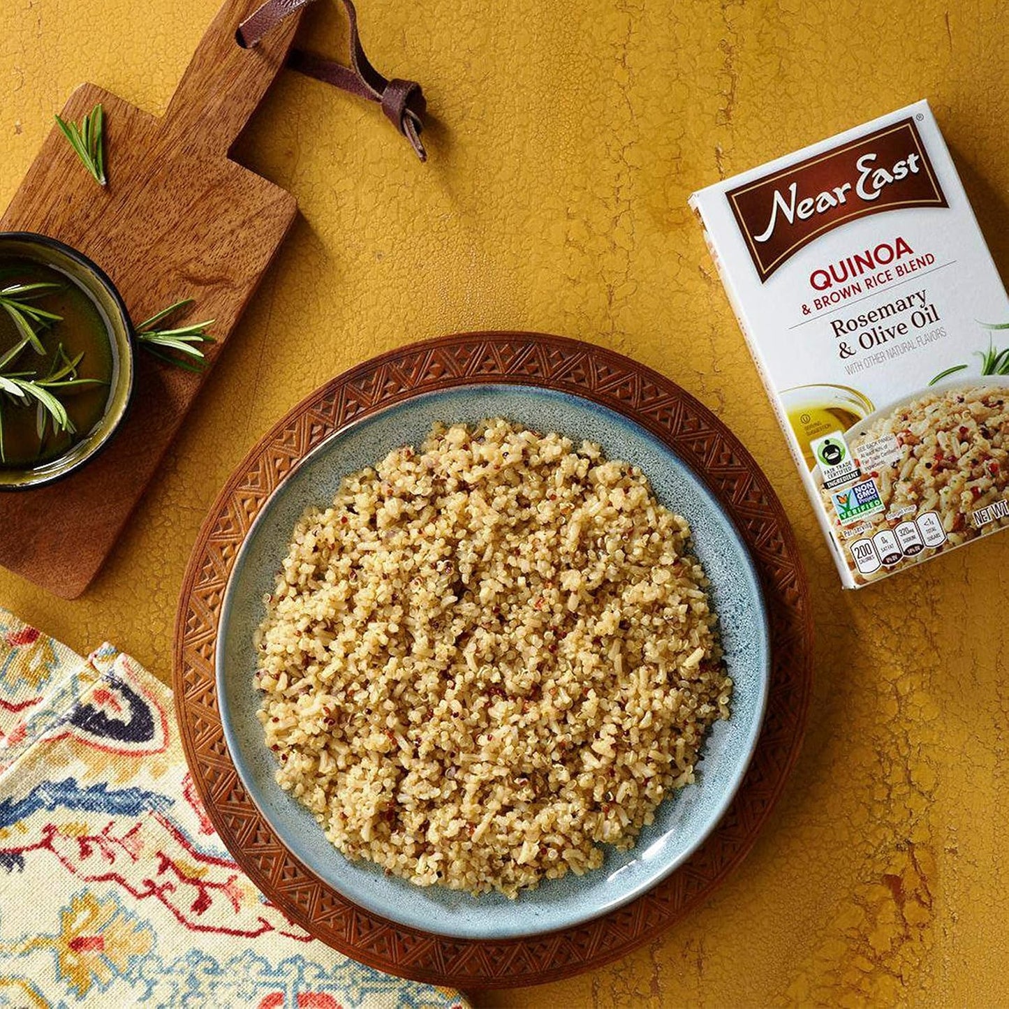 Quaker Near East Quinoa and Brown Rice Blend, Rosemary and Olive Oil 4.9 Ounce (Pack of 6 Boxes)