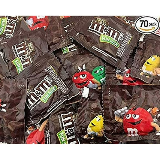 M&Ms Milk Chocolate Fun Size Candy - 3 LB (Approx. 95 Fun Size Packs) - Comes in a Sealed/Resealable Bag - Perfect For Parties, Pinata, Office Bowl, Wedding Favors, Easter Baskets