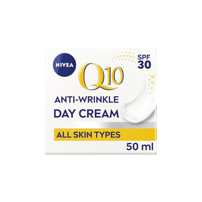 NIVEA Q10 Power Anti-Wrinkle Protecting Day Cream with Coenzyme Q10 & Creatine – 50 ml Lightweight Anti-Age Face Moisturizer for Firmer, Smoother Skin