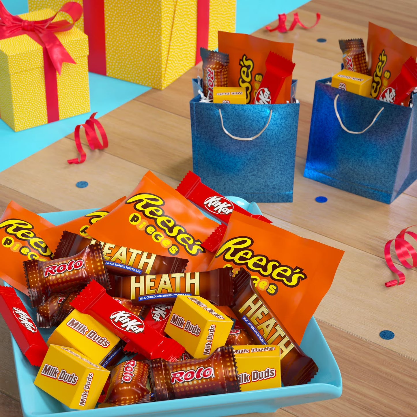 Hershey Assorted Flavored Snack Size Candy, Party Pack 33.08 oz
