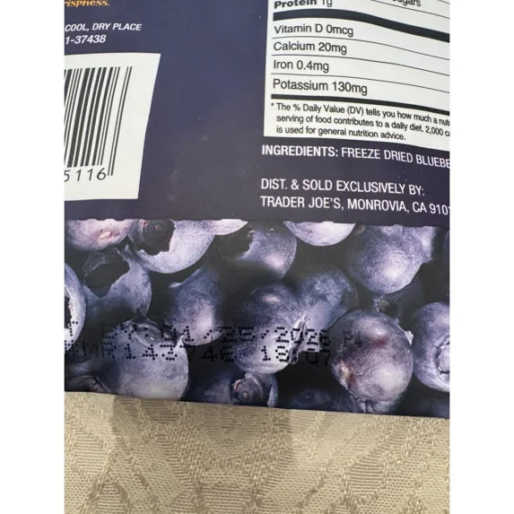 (2 packs) Trader Joe's Freeze Dried Blueberries Unsweetened Unsulfured Blueberry (2x1.2oz)