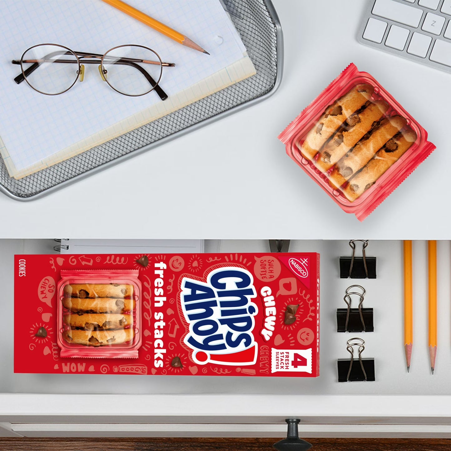 CHIPS AHOY! Fresh Stacks Chewy Fudgy Chocolate Chip Cookies, 8.66 oz (4 Multi Snack Packs)