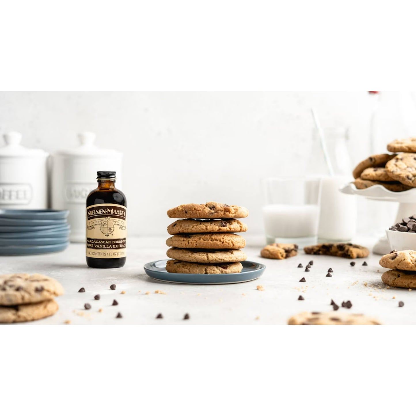 Nielsen-Massey Everyday Gourmet Pure Vanilla Extract, 2 oz – Premium Baking Vanilla for Cookies, Cakes & More