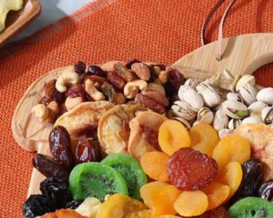 Wine Country Gift Baskets Dried Fruit and Nut Acorn Cutting Board - 26 oz
