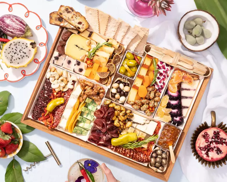 Ultimate Boarderie Cheese & Charcuterie Collection