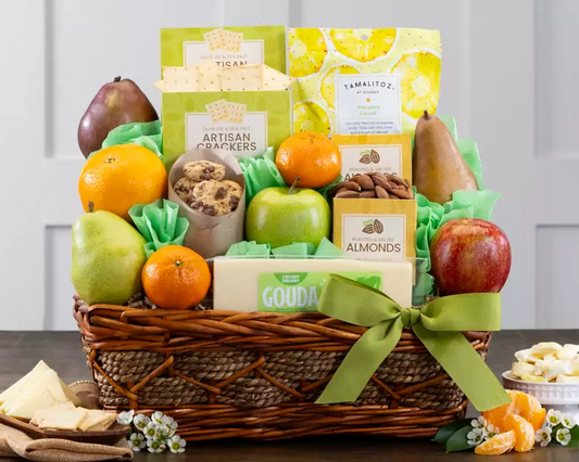 Wine Country Gift Baskets Deluxe Fruit and Favorites Gift Basket
