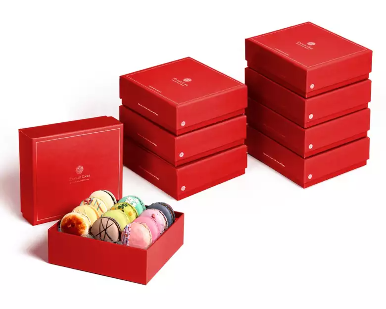 Kayla's Bakery Premium Box of 12 Macarons (8pack)