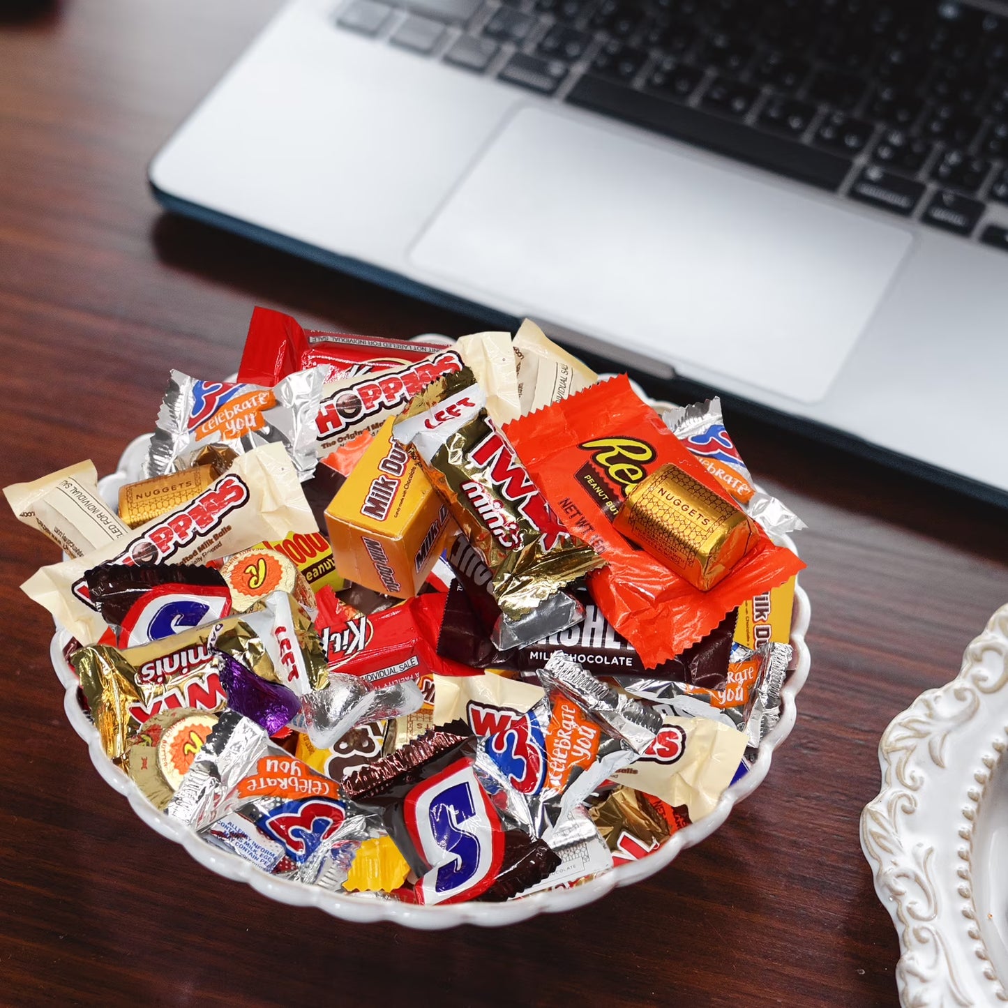 Hershey Bulk Chocolate Candy, 5 lb, Individually Wrapped Assorted Chocolates and Candies with Milk and Nuts