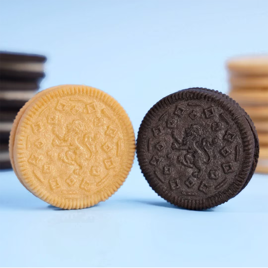 Rip Van Leos Cookies & Creme Sandwich Cookies, Low Carb, 2g Sugar, 10 Packs (40 Cookies, 1.69 oz Each)
