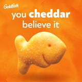 Goldfish Cheddar Baked Snack Crackers, 20 Count, 1 oz